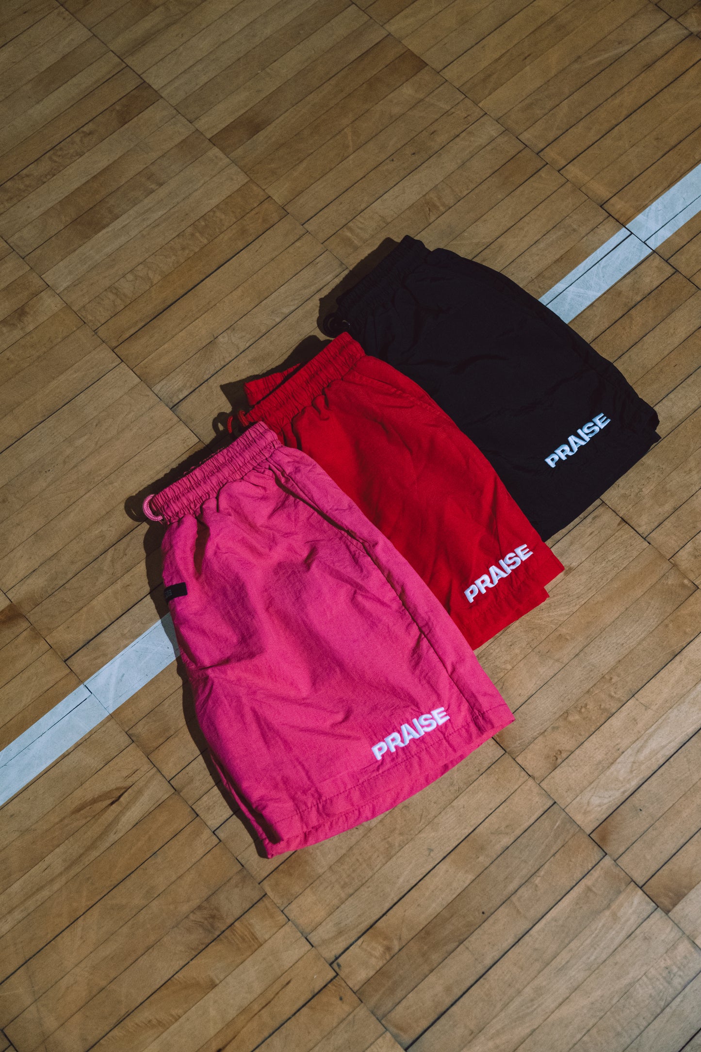 PRAISE NYLON SHORT - Red